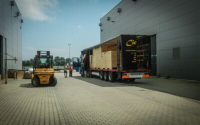 Rozładunki i ustawianie maszyn drukarskich