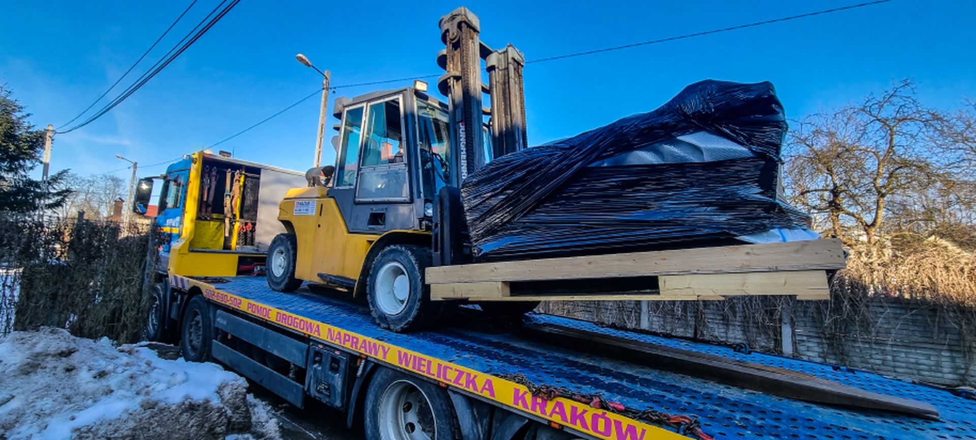 mazur wozki widlowe krakow przenoszenie ciezkich maszyn i urzadzen wozkiem widlowym zaladunek rozladunek -10