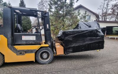 Relokacje Transport Przenoszenie Przewożenie Przestawianie ciężkich maszyn i urządzeń Wynajem i usługi wózkami widłowymi Kraków Małopolska