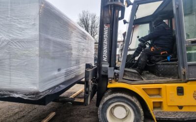 Wózki widłowe Kraków Krótkoterminowy i długoterminowy wynajem wózków widłowych Wypożyczalnia sprzętu transportowego Usługi wózkami widłowymi