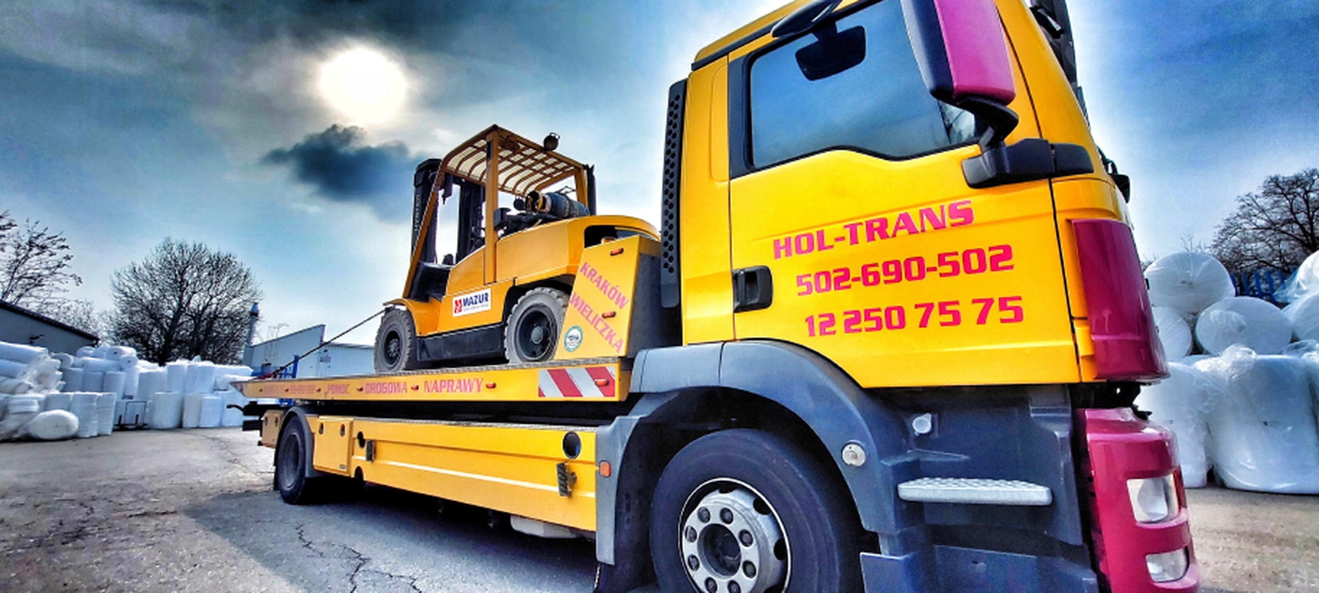 Mazur wózki widłowe Kraków Rozładunki maszyn i urządzeń 24/7